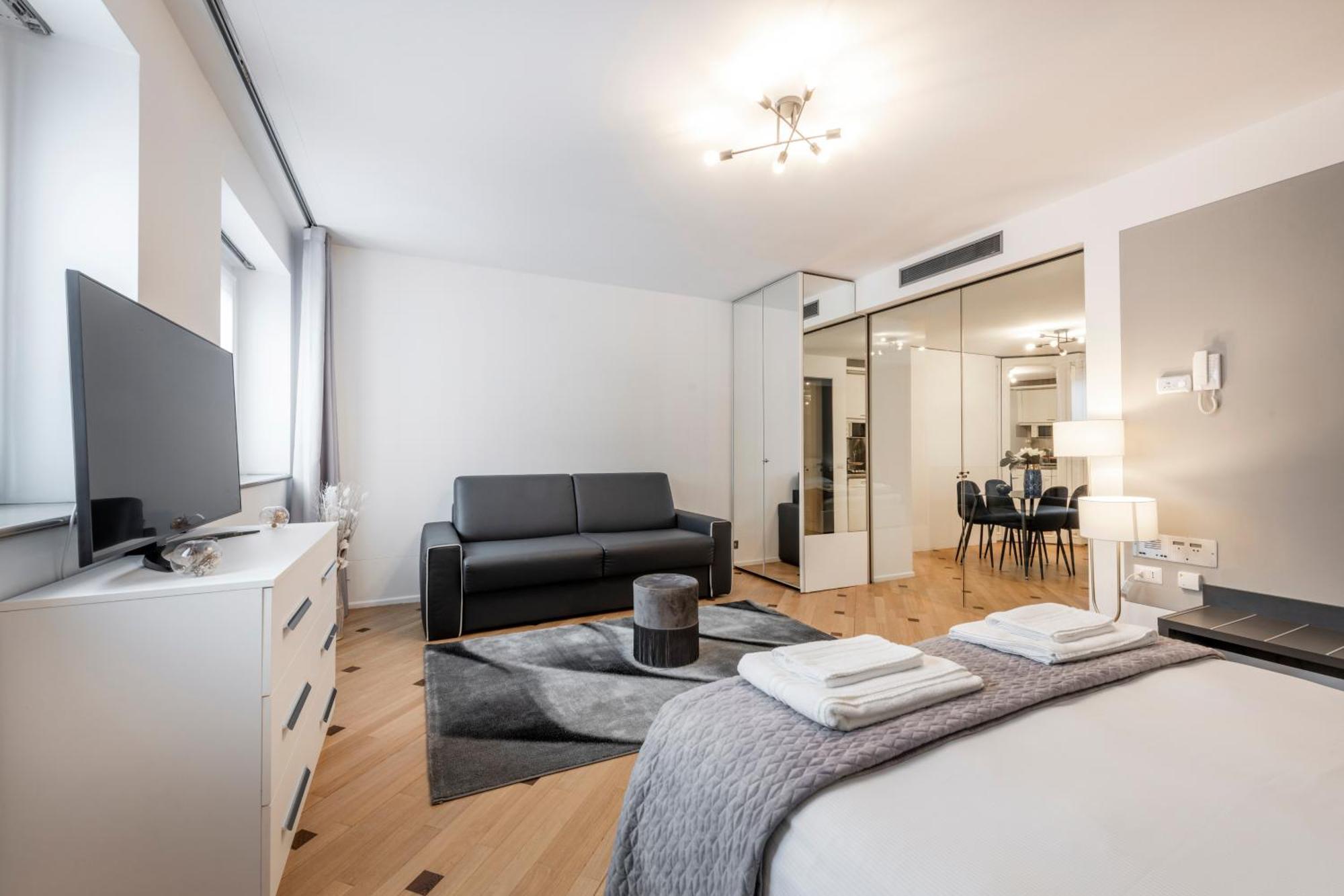 Milan Royal Suites - Centro Duomo Екстериор снимка